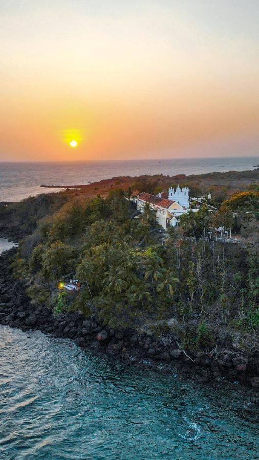 Fort Tiracol Heritage Hotel Arambol Luaran gambar